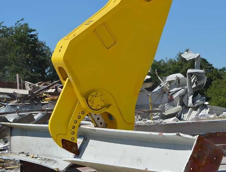 Foarfeca - Pulverizator pentru fier vechi excavatoare Volvo