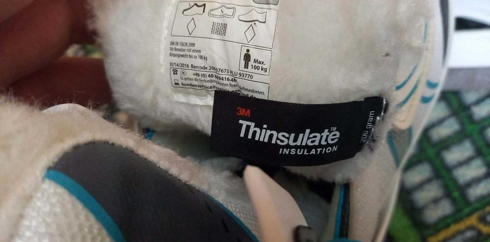 Регулируеми зимни кънки Crane, размер 33-37.