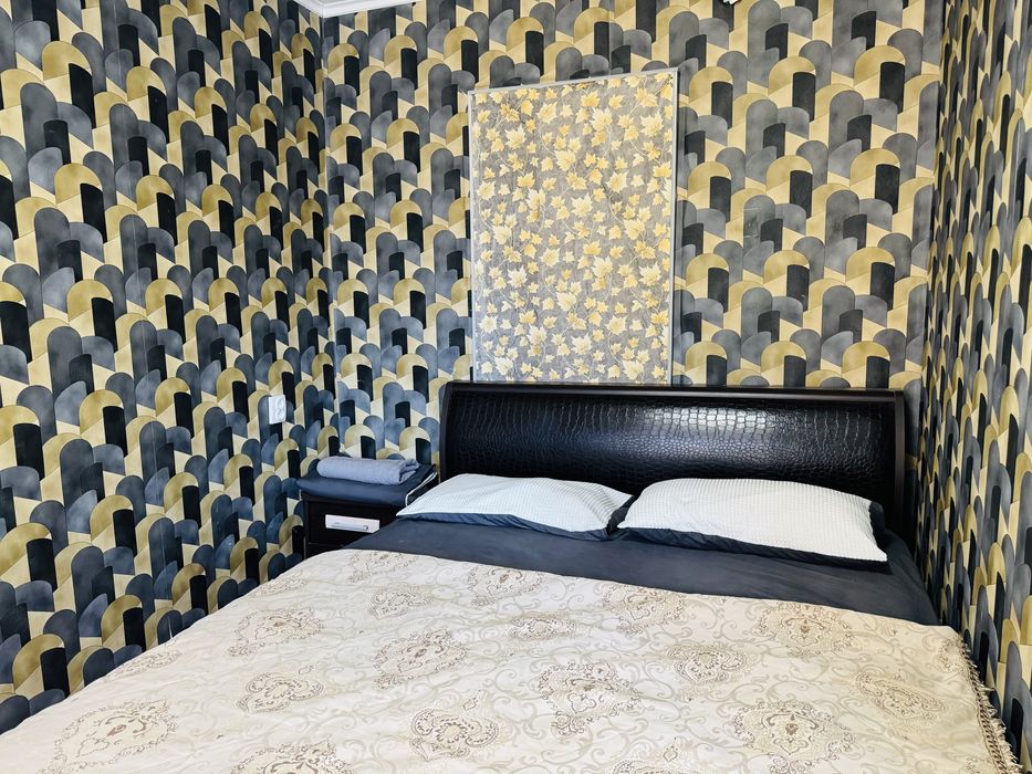 Сдам 2хкомн Нива Центр площадь налоговая мед академия Уйгурка