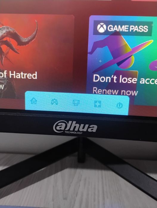 Monitor curbat 165 hz