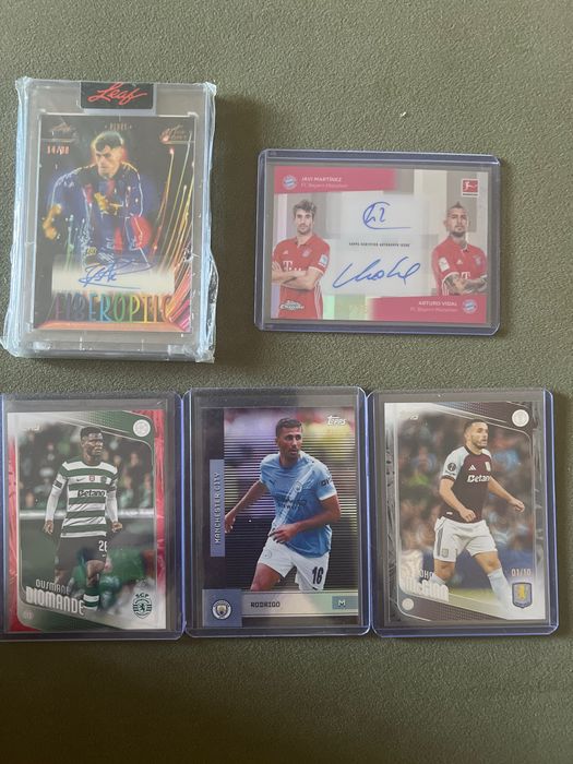 Carduri diverse Topps si Panini numerotae, autografe