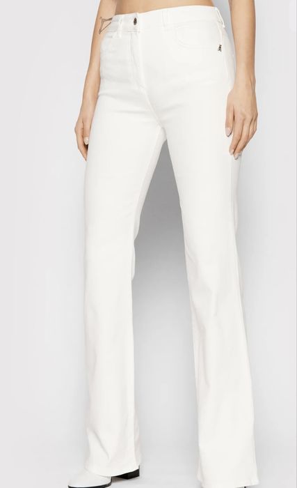 Нови дънки Patrizia Pepe