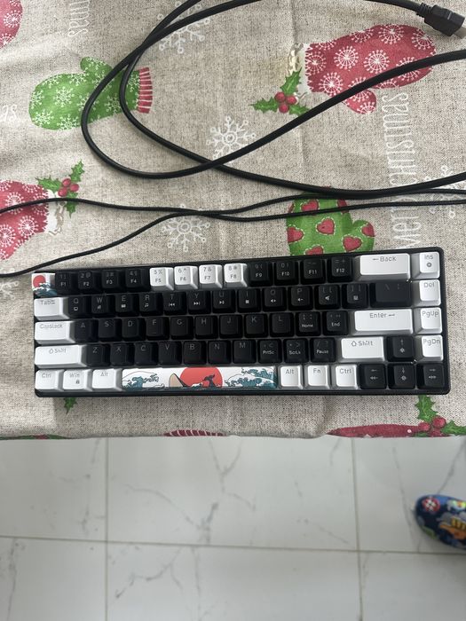 Монитор tuf gaming с бонус  клавиатура