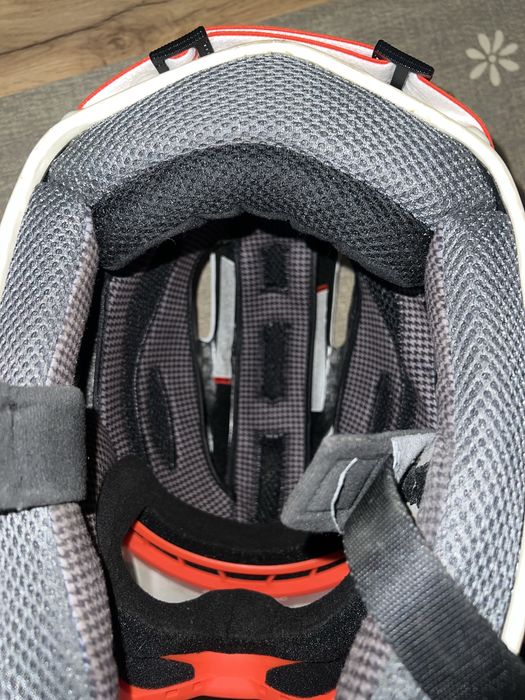 Каска SPECIALIZED M размер