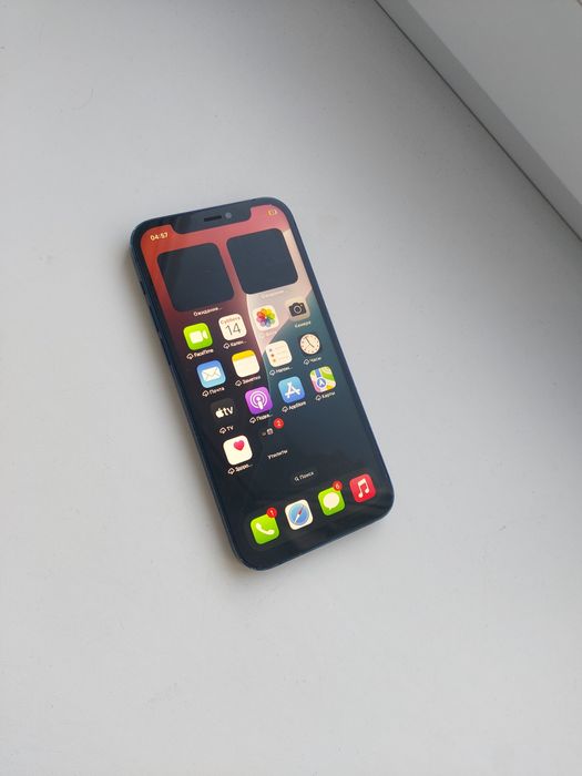 IPhone 12 продам