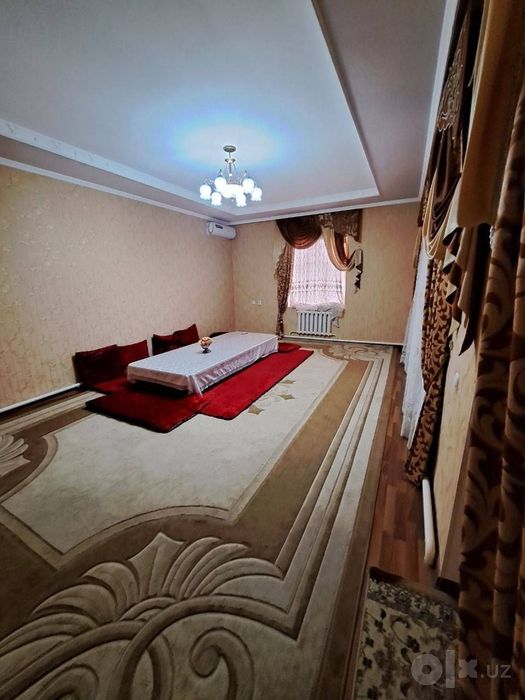 Уй сотилади ор-р: "Рисовый", зап "Мустанг"да.