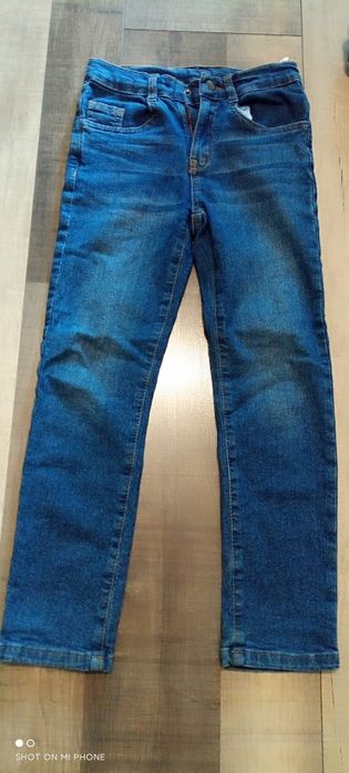 Детские джинсы на мальчика