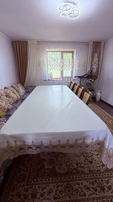 Стол деревянный стуля