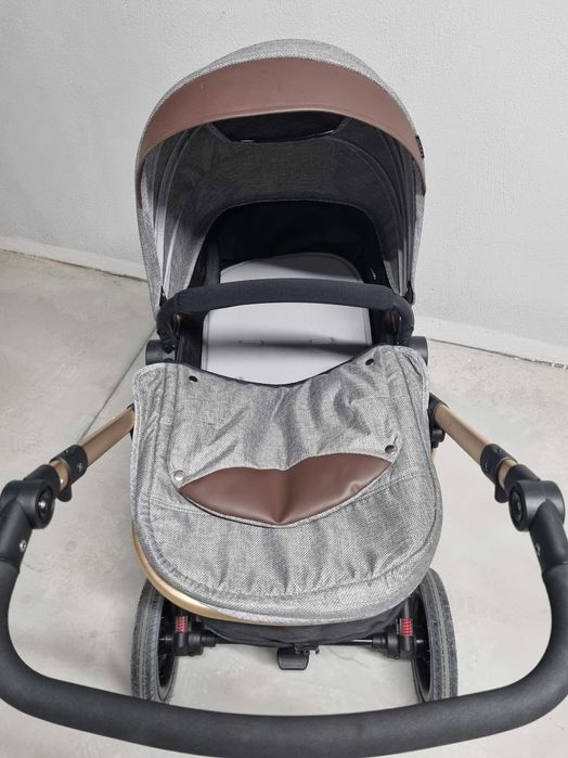 Количка Moni Sofie