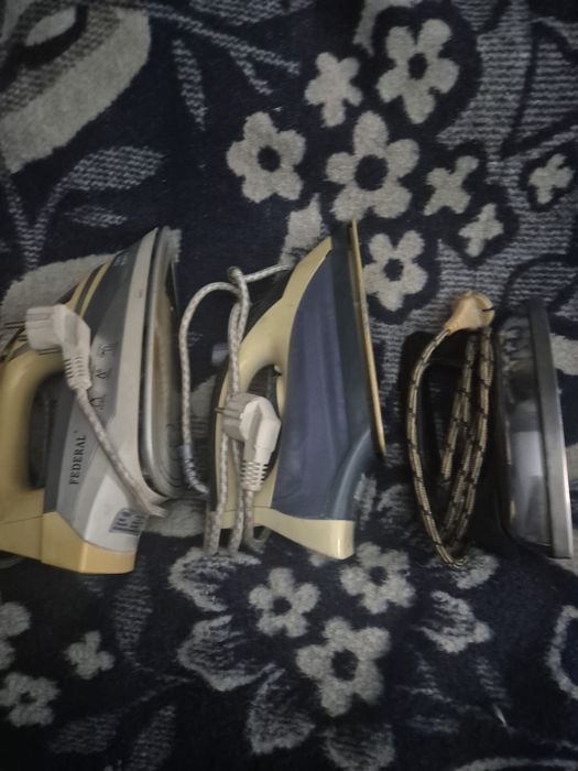 Утюги разные бу срочно