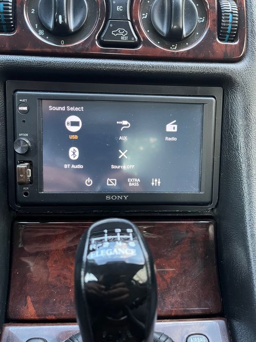 Мултимедия SONY XAV 1500
