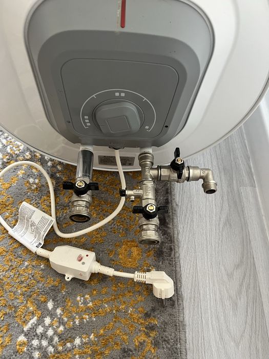 Арестон,бәрі жаксы жасап тур