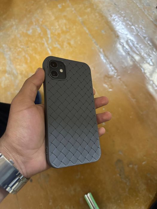Iphone 11 idial xolatda