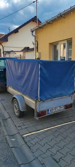 Vând Remorca Stema
