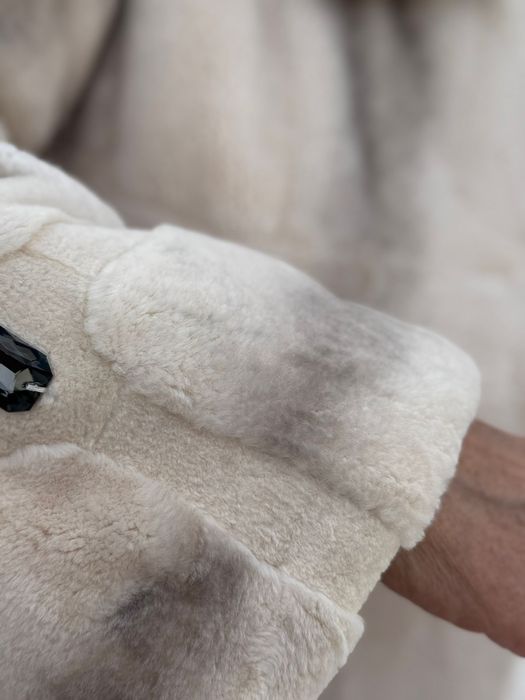 Продам норковую шубу