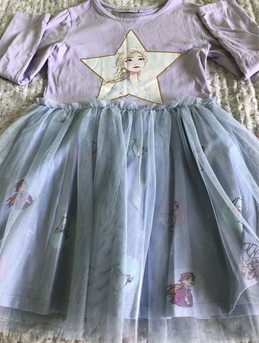 Платье с длинным рукавом