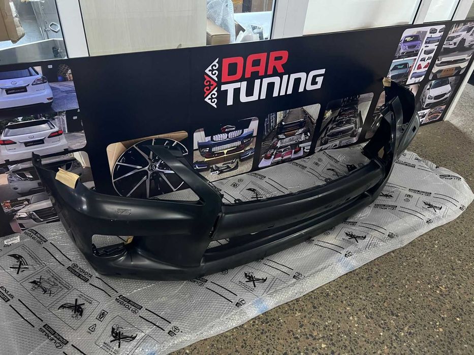 Передний бампер Lexus 570 новый оригинал