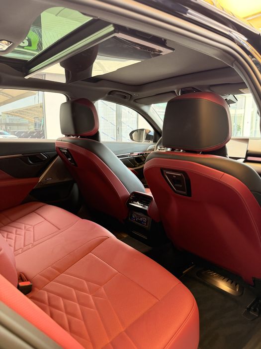 BMW i5 2025 — 2