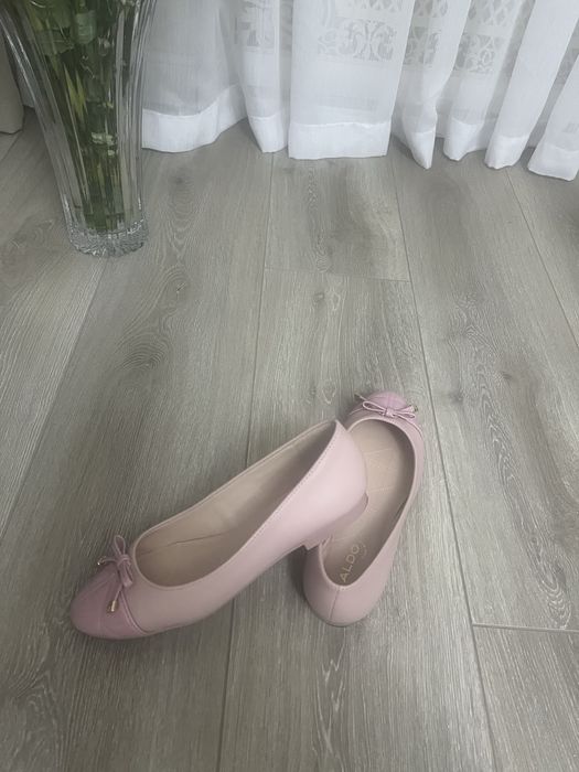 Продам балетки фирмы ALDO