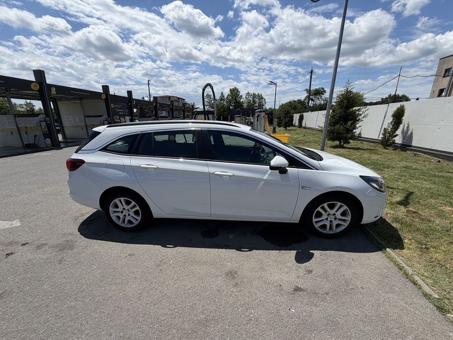 OPEL  ASTRA  K 2017