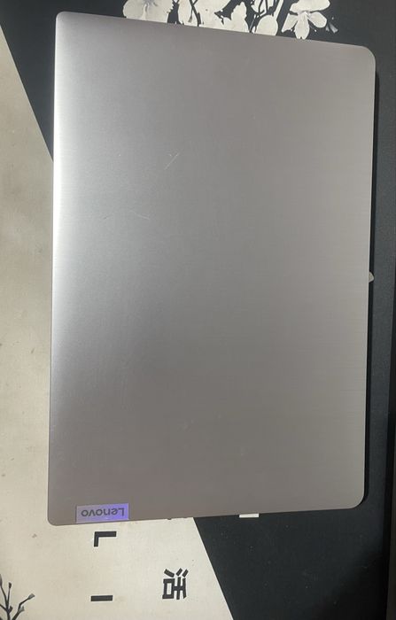 Продам ноутбук Lenovo
