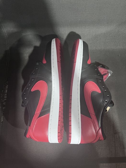 Jordan 1 low bred