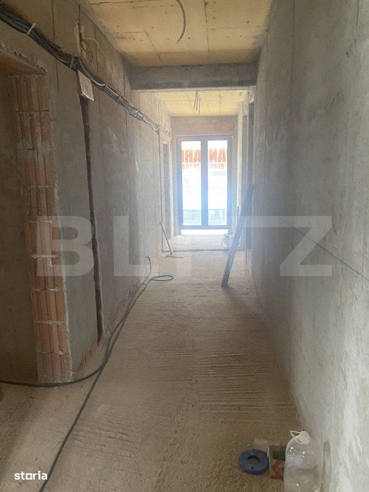 Pensiune la rosu de vanzare, 18 camere, 726 mp, zona Vatra Dornei