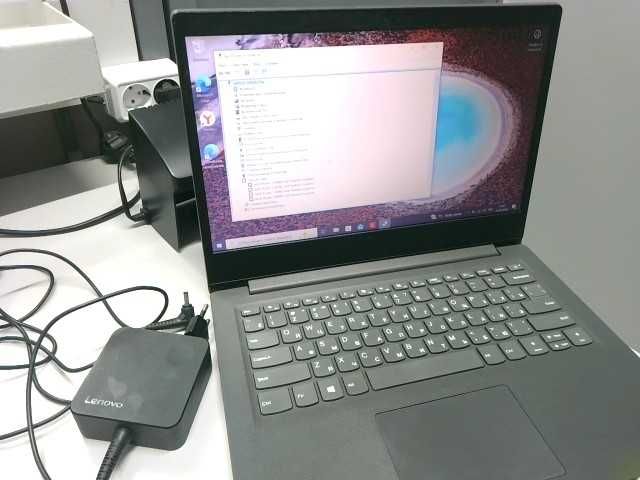 Ноутбук Lenovo (100/3516)