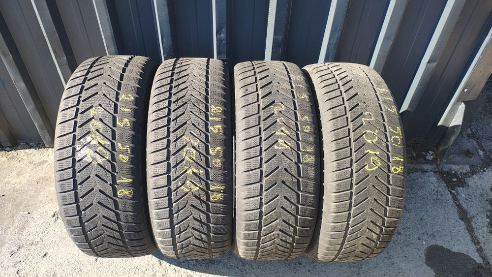 Vând anvelope 215/50/18