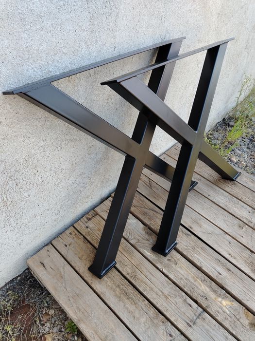 Picioare metalice pentru masă