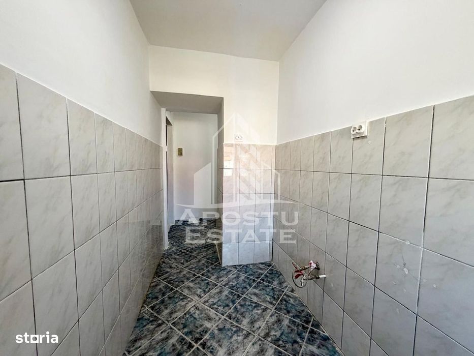 Apartament cu 2 camere de vanzare, zona Cetatii, Timisoara