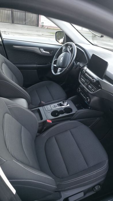 FORD Kuga 2020 — imagine 35