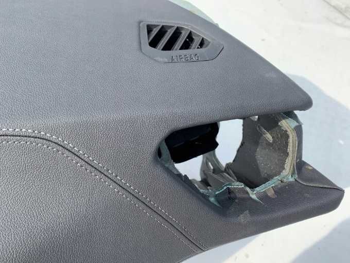 BMW Z4 G29 plansa bord - kit airbag volan pasager genunchi - centuri