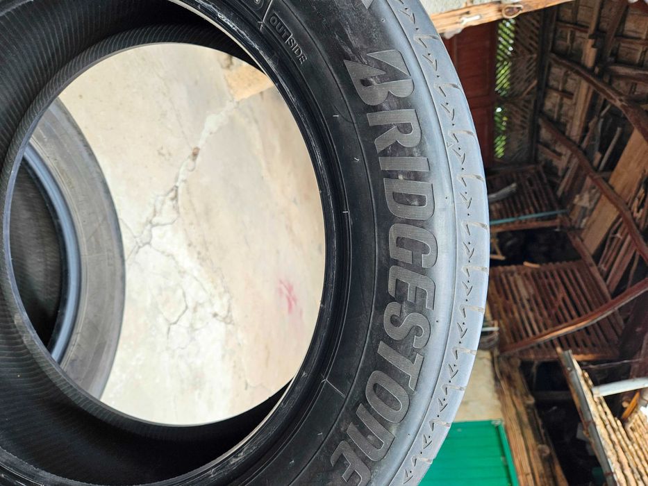 4 бр.  Летни  гуми  Bridgestone  225/60/18