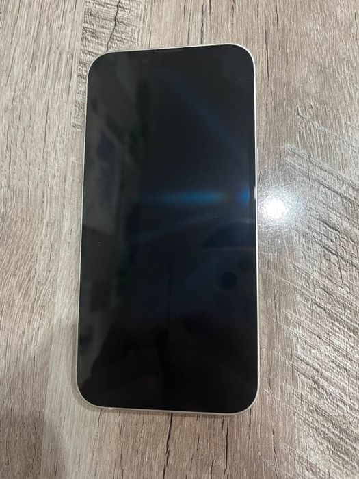 Продам 13 iPhone