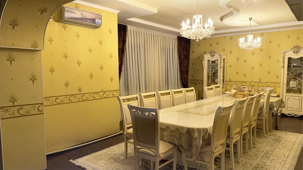 Стол стулья для гостиной комнаты