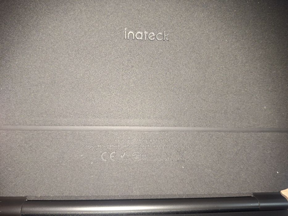 Husa cu tastatura pentru  IPad