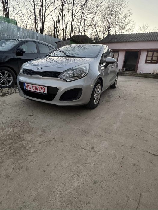 KIA Rio 2014 — imagine 3