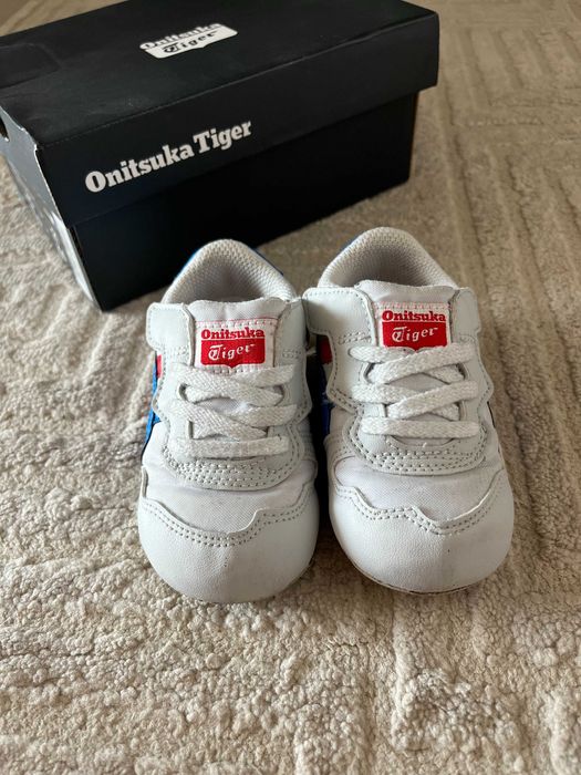 Onitsuka Tiger оригинални детски маратонки 21 номер с лепки