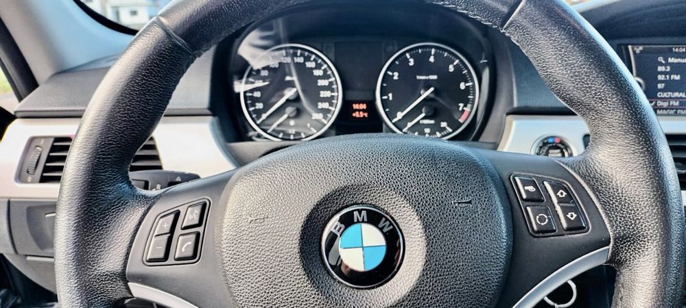 Vând BMW 320 Benzină fabricat 2011 E91 Touring