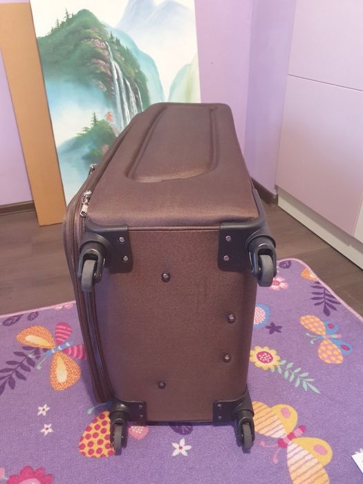 Куфар в перфектно състояние