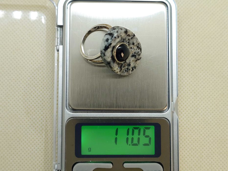 Set inel + pandantiv din argint cu piatră alb-negru și onix