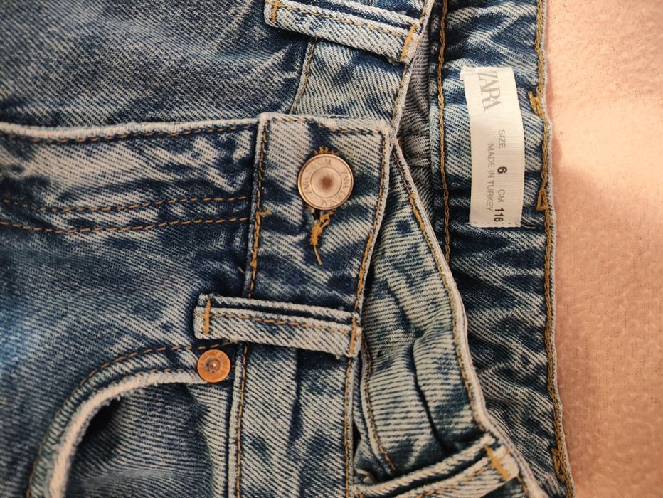 Детски дънки Zara