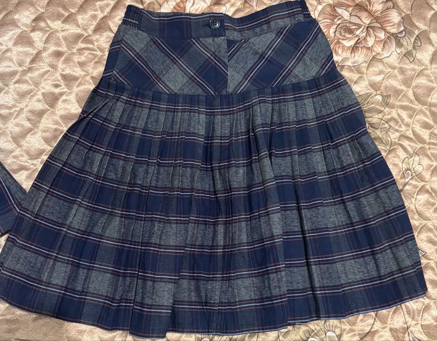 Продам школьные юбки