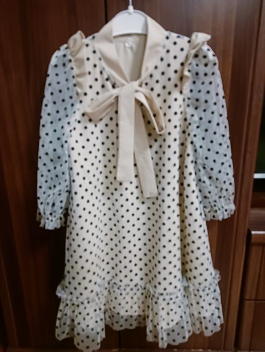 Продам платье на девочку