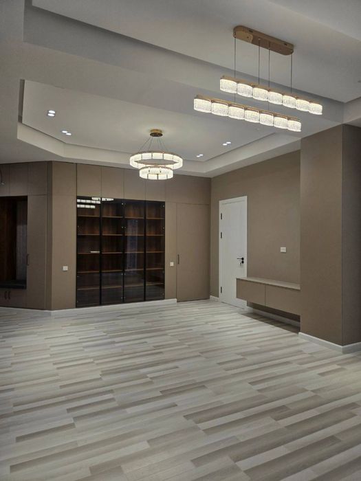 Уста Ширин Modern Stroy 4/4/11 Евроремонт обш: 140 кв.м ор: Малика