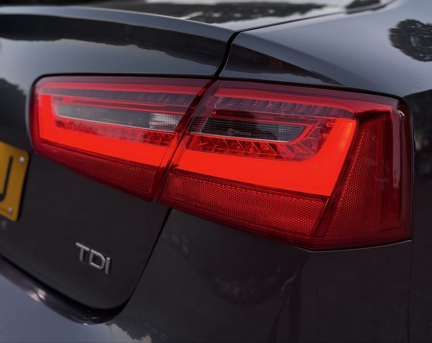 AUDI A6 - C7 - 2012 - S Line - Automat - 2.0 TDI - 177 Cai Putere - Faruri xenon - Led fata / led spate - Carte intreaga - Acte la zi ( Valabile )