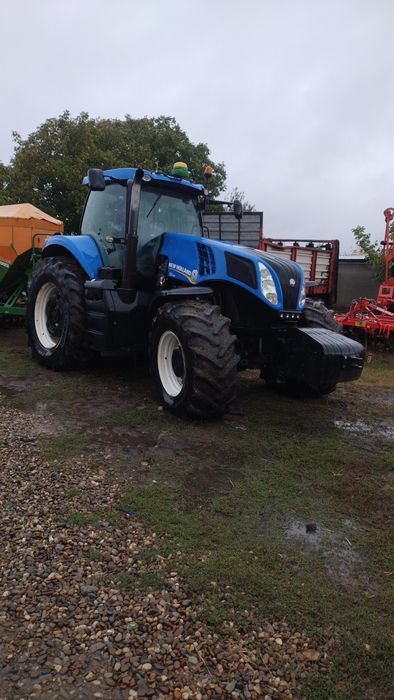 Tractor New holland T8.390 cauciucuri spate noi