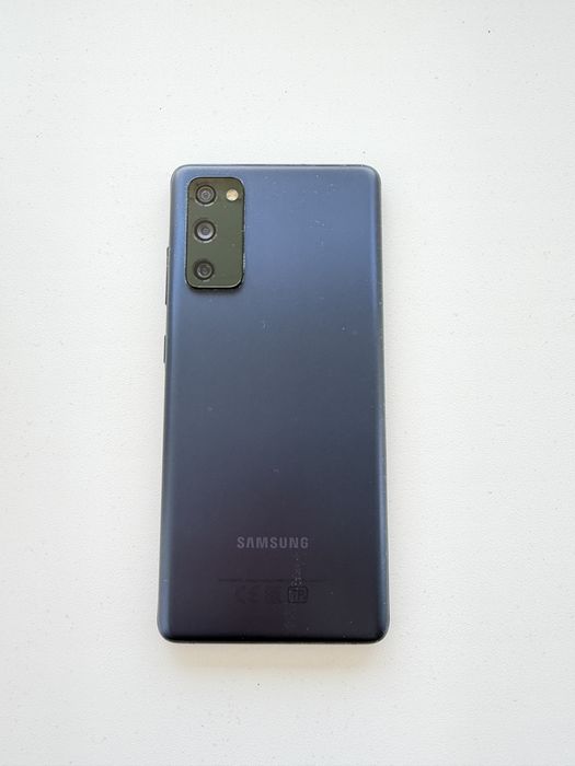 Продам Samsung S20FE