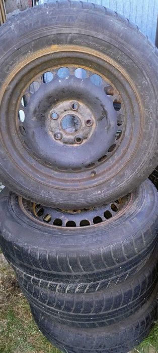 Anvelope set SH cu jenti Michelin M&S 195/65R15 si Fulda 205/65R 15 C.